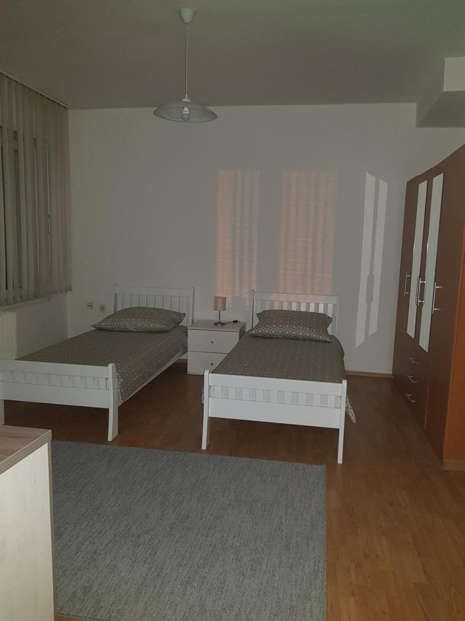 Sara Apartment Banja Luka Extérieur photo